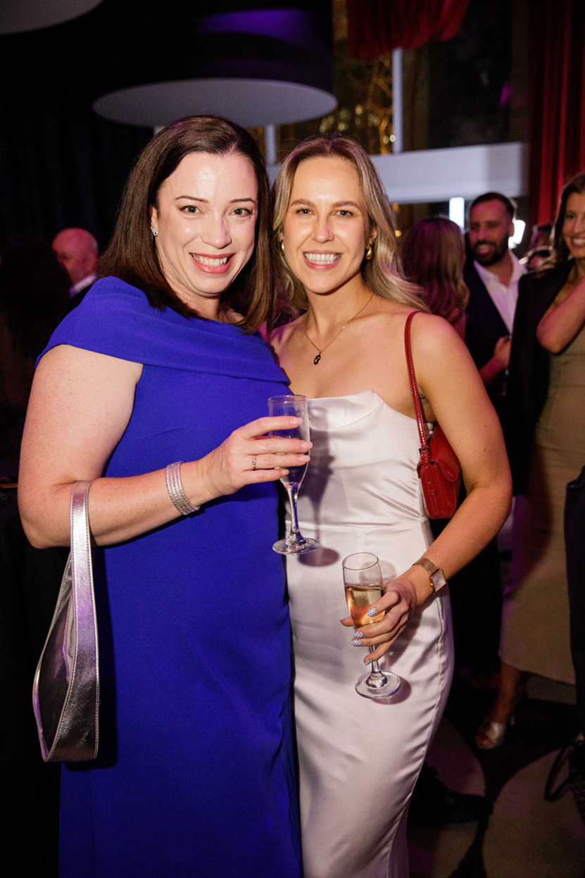 Clare Porter, Isabella Maynard, Tyler Claassen, Johnette Swan, Sebastian Tatur + Ellie McDonald win at the Media i Awards: oOh!media awarded WA and National Sales Team of the Year