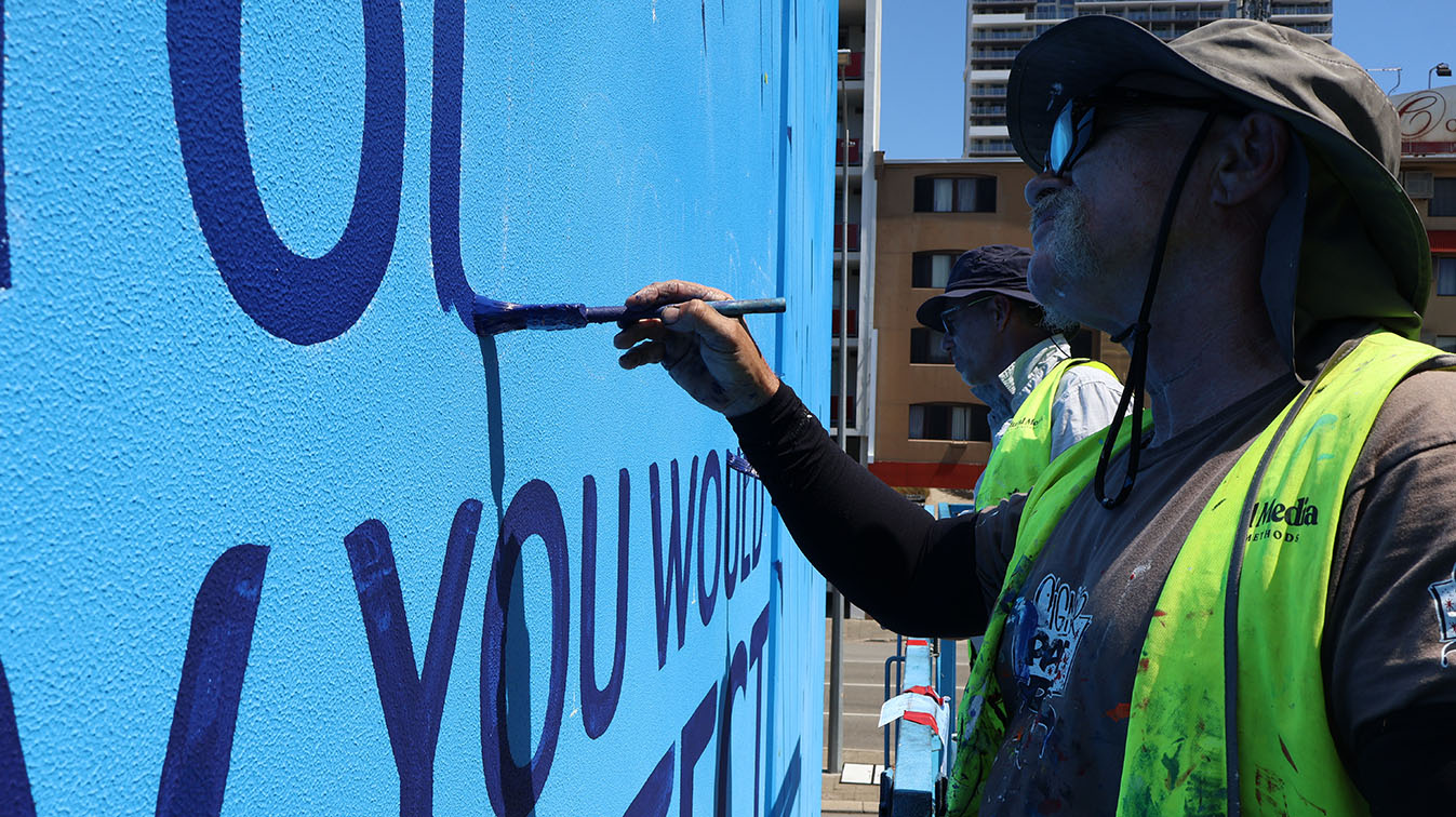 Giant new Mural Media and Cancer Council WA mural warns Perth to “see” invisible UV